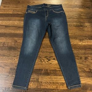 Forever 21+ Plus Sizes size 14 blue skinny jeans with lots of stretch